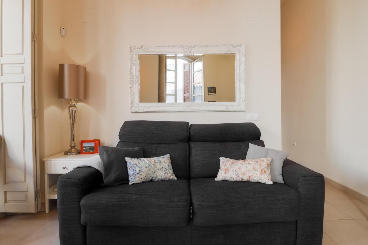 Flat 2 Bedrooms In The City Center Μάλαγα Εξωτερικό φωτογραφία
